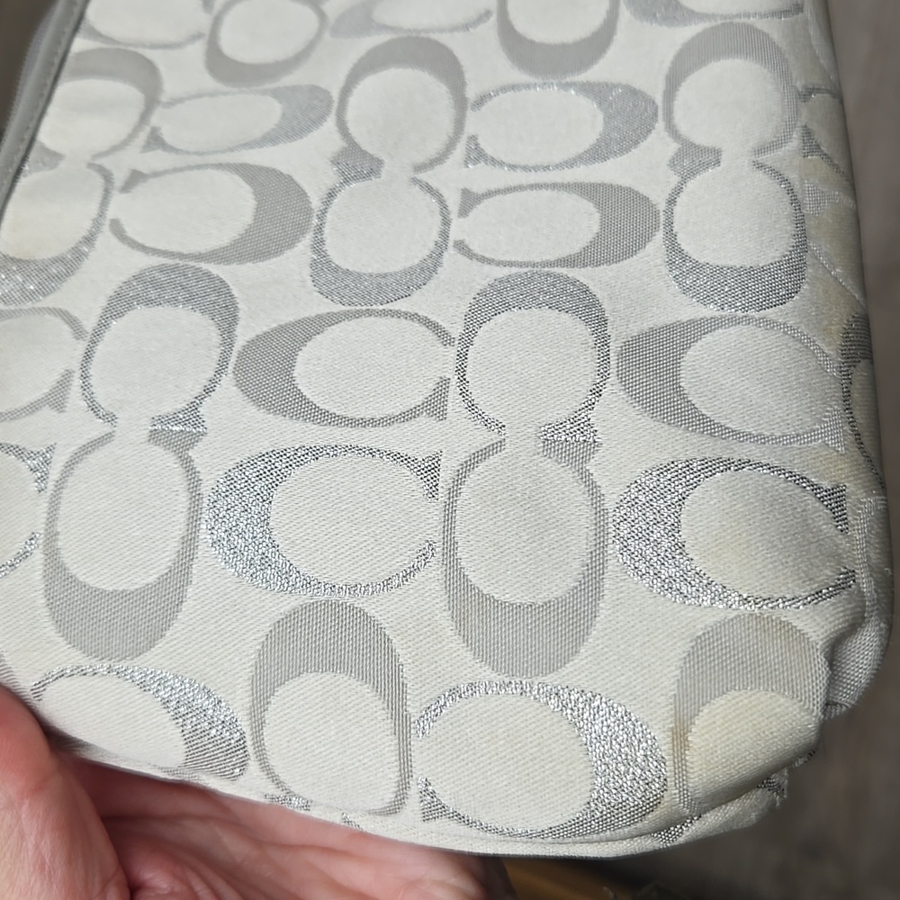 Coach Crossbody - Picture 10 of 13